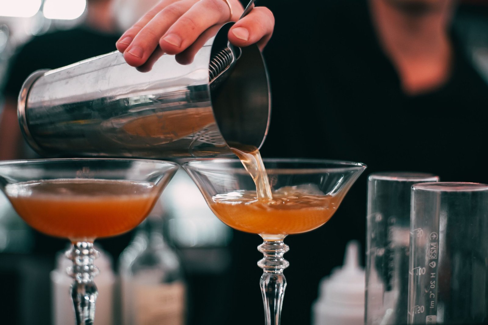 Taller de coctelería para despedidas en Castellón